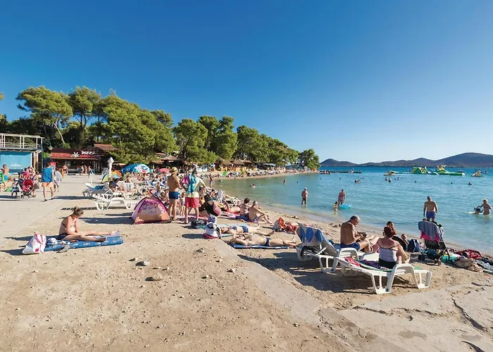 5 Bedroom In Vikendica *