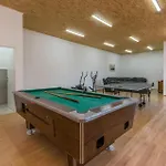 Pet Friendly In * Miranje